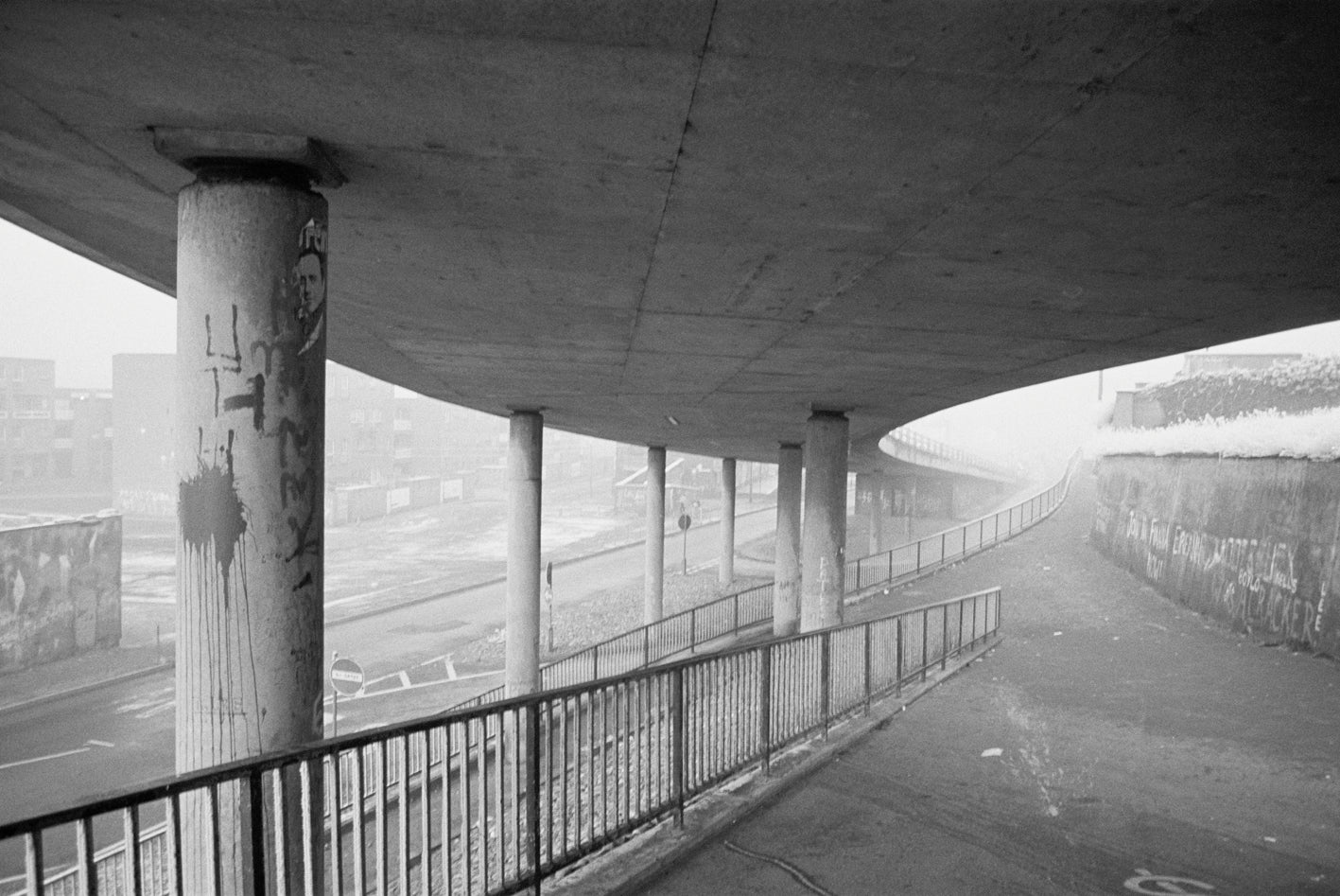 Willie Doherty, Flyover: Ghost Walk, 1985, 2012